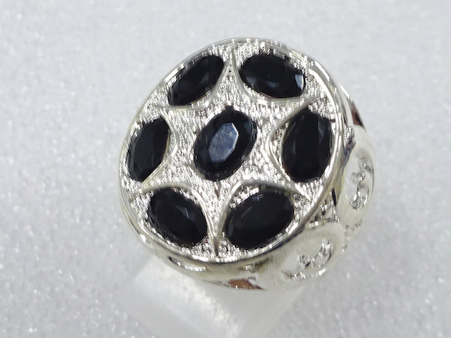 Japanese Kimono / Antique Accessories Metal